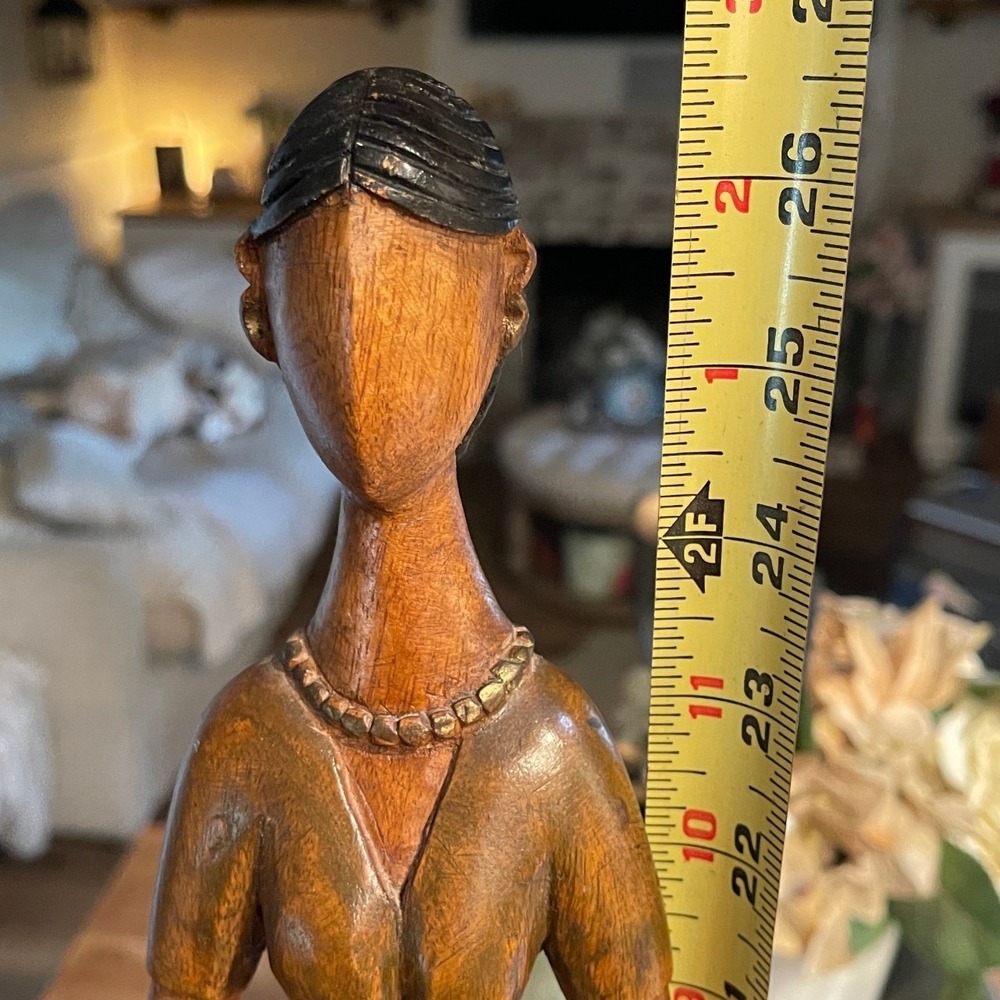 Pier 1 Hand Carved Wood Woman Figurine India Folk Art Sculpture 1982807 - Picture 10 of 10